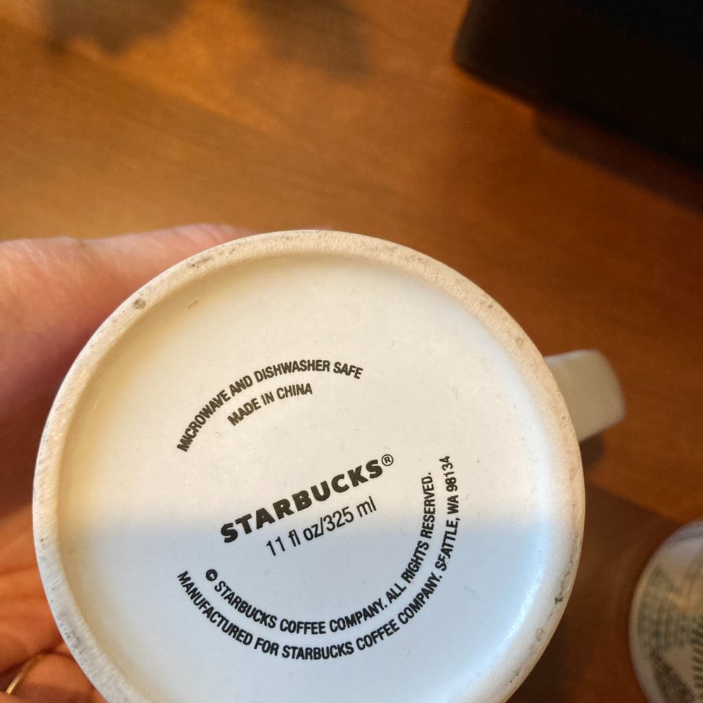 Starbucks 2017 Christmas tree coffee tea mugs 11 oz set of two. Excellent! - Picture 3 of 7